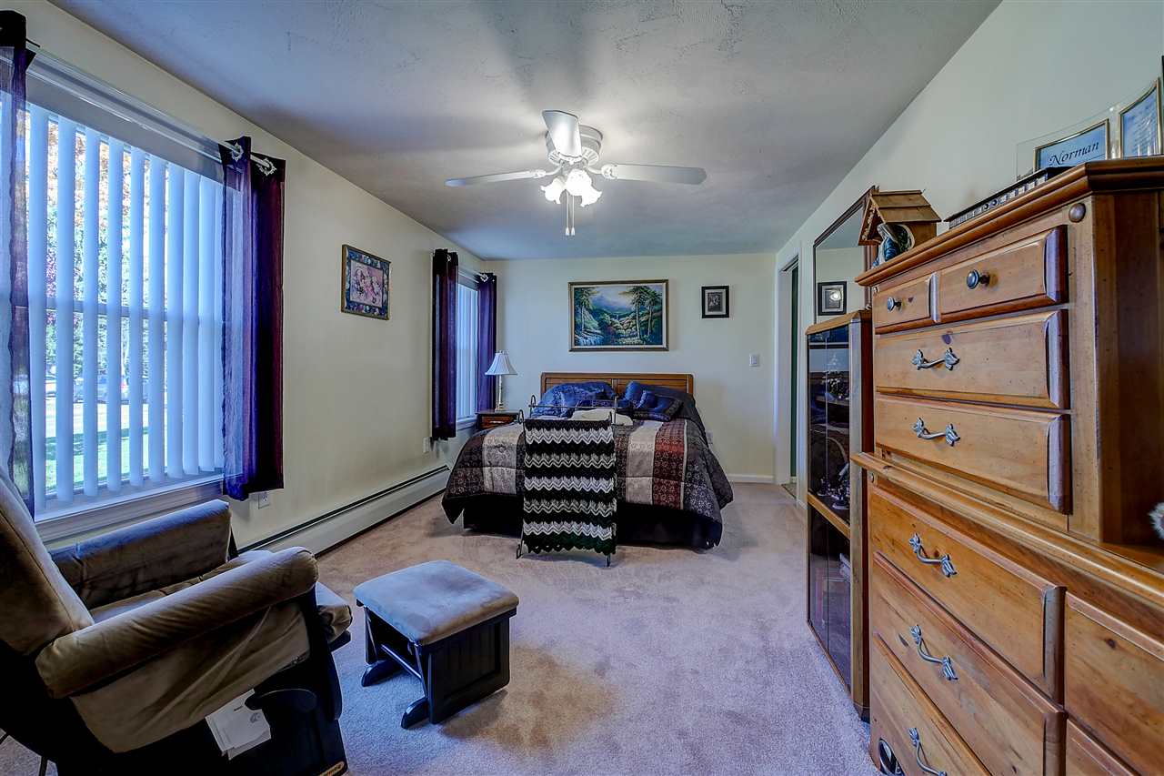 28 East Dunstable Road Nashua, NH 03060 - Photo 24 of 36