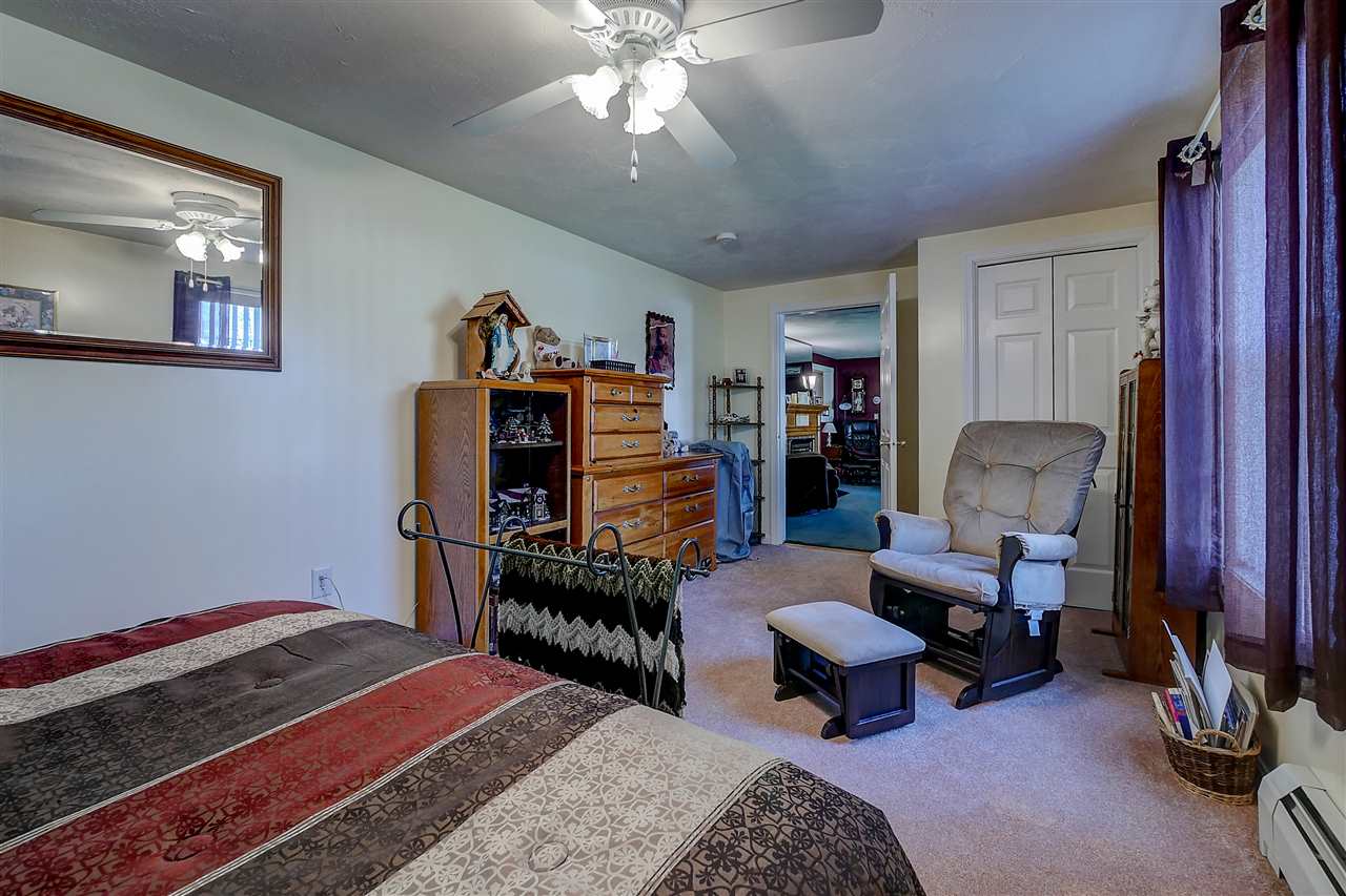 28 East Dunstable Road Nashua, NH 03060 - Photo 25 of 36