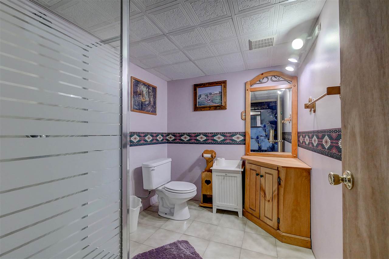 28 East Dunstable Road Nashua, NH 03060 - Photo 27 of 36