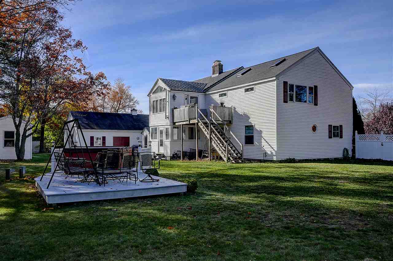 28 East Dunstable Road Nashua, NH 03060 - Photo 31 of 36