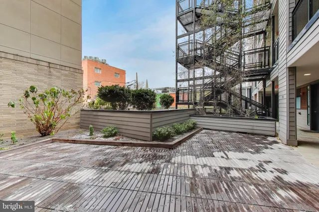 $2,600 | 1550 11th Street Northwest, Unit 203, Washington, DC 20005