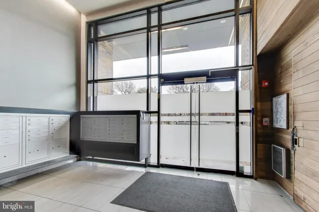 $2,600 | 1550 11th Street Northwest, Unit 203, Washington, DC 20005