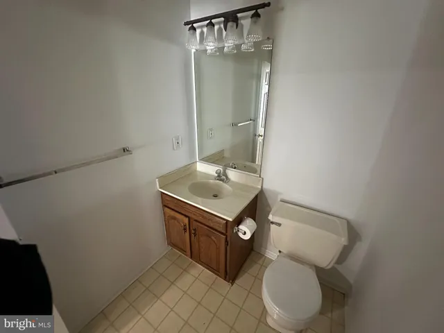 $2,990 | 4713 Columbia Road, Ellicott City, MD 21042