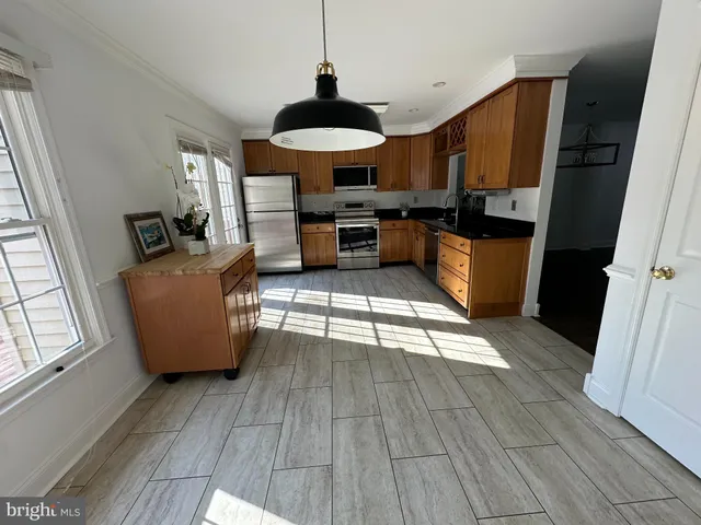 $2,990 | 4713 Columbia Road, Ellicott City, MD 21042