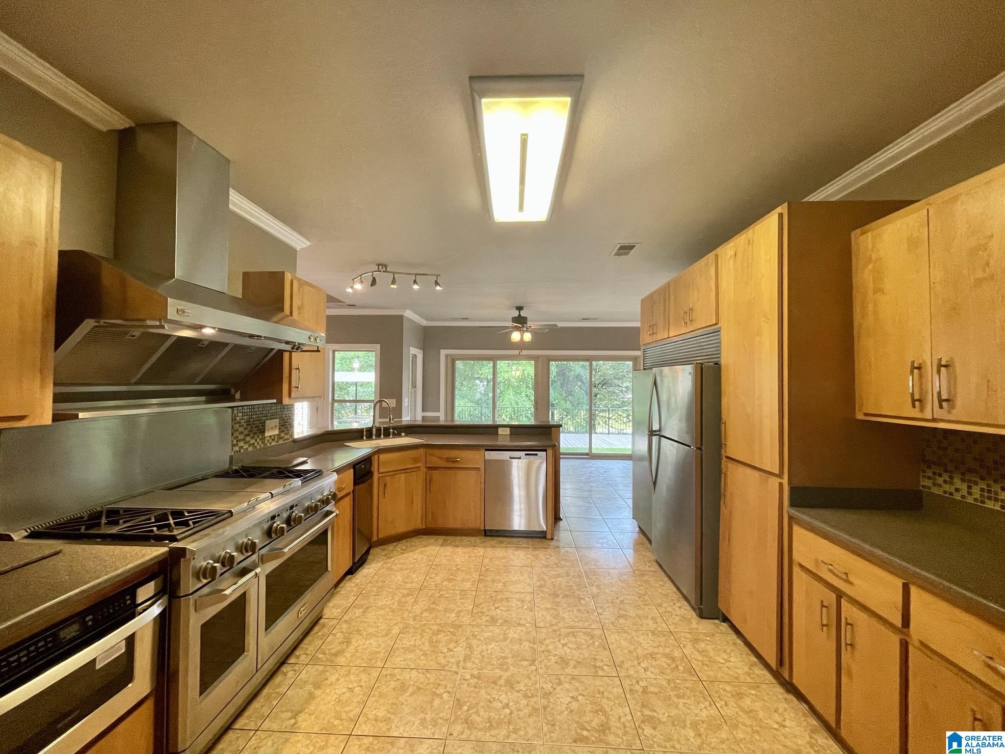100 Smokey Ridge Lane Alabaster, AL 35007 - Photo 37 of 49