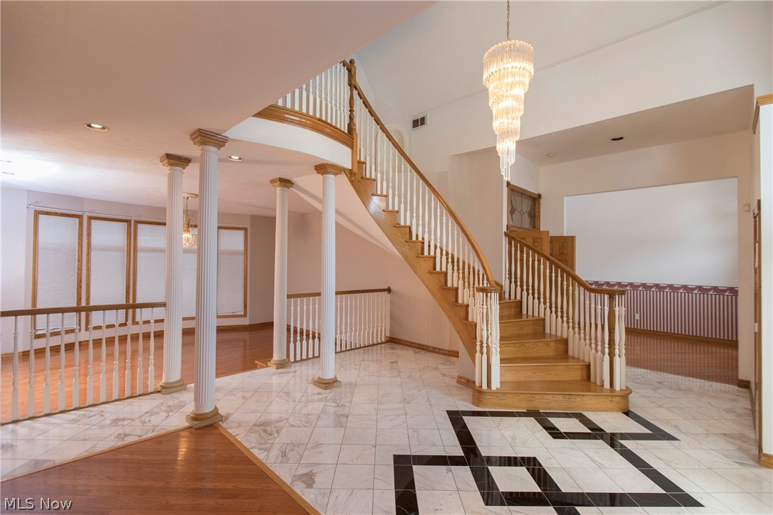 7228 Murray Ridge Road Elyria, OH 44035 - Photo 8 of 35 Gallery Image 8