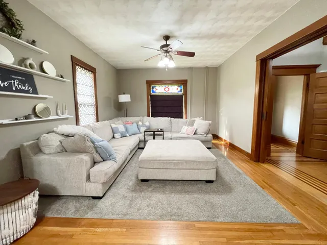 $279,500 | 118 Somerville Avenue, Morgan, MN 56266