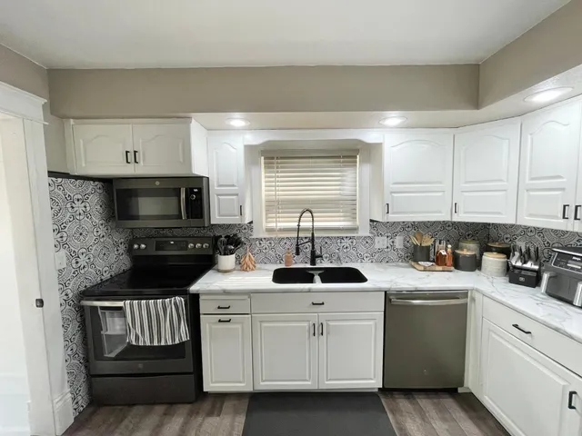 $279,500 | 118 Somerville Avenue, Morgan, MN 56266