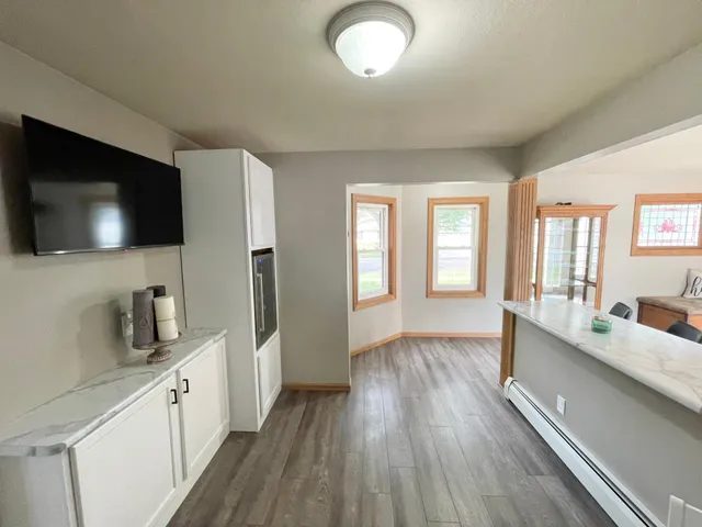 $279,500 | 118 Somerville Avenue, Morgan, MN 56266