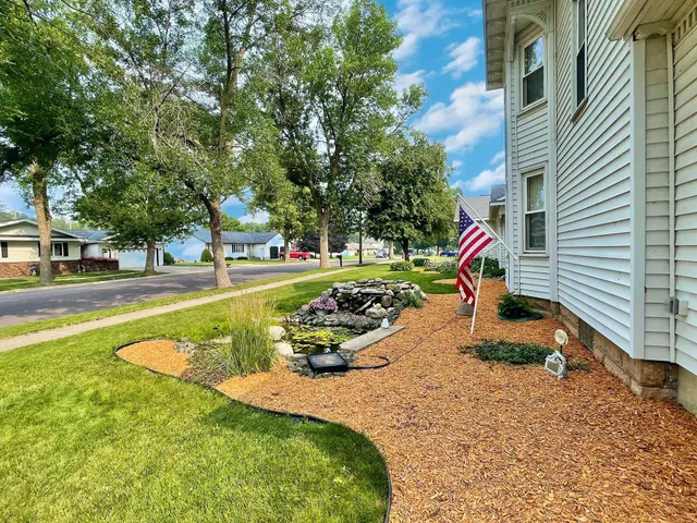 $279,500 | 118 Somerville Avenue, Morgan, MN 56266