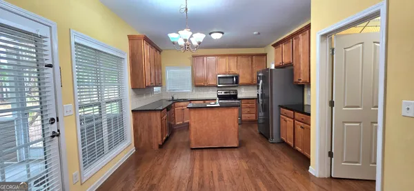 $2,700 | 45 Greenview Drive, Newnan, GA 30265