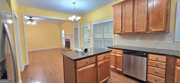 $2,700 | 45 Greenview Drive, Newnan, GA 30265
