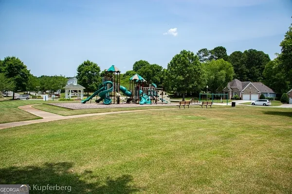 $2,700 | 45 Greenview Drive, Newnan, GA 30265