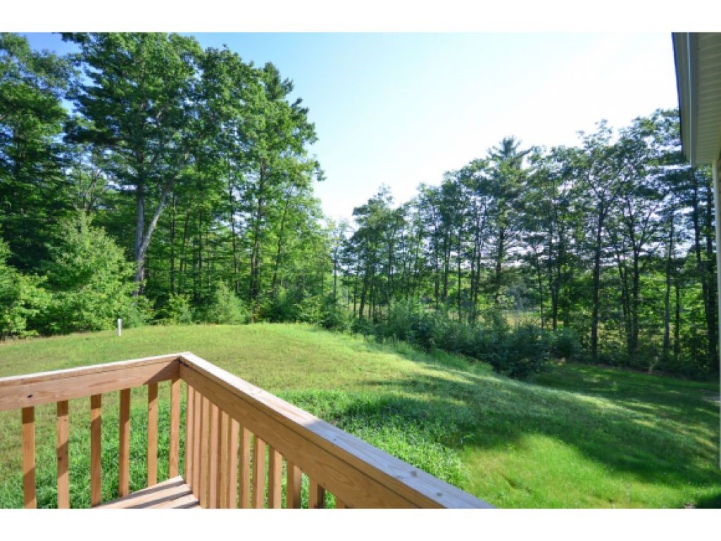 81 Deerfield Road Nottingham, NH 03290 - Photo 20 of 20