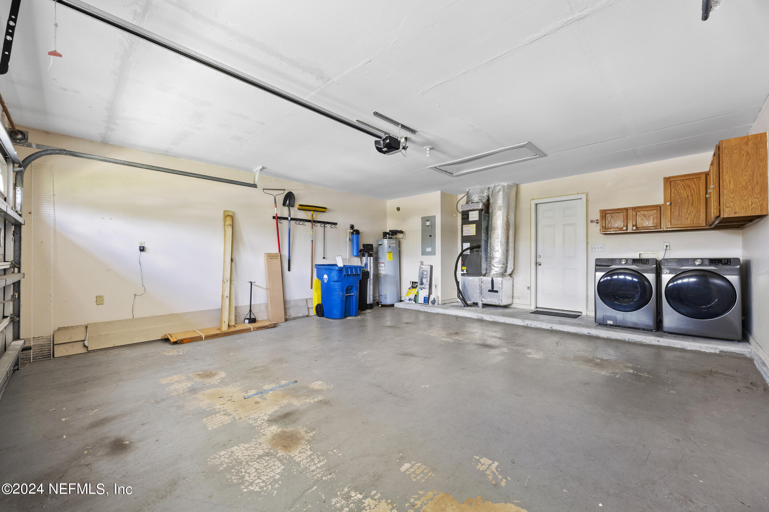 543 Ashcroft Landing Drive Jacksonville, FL 32225 - Photo 33 of 33 Garage