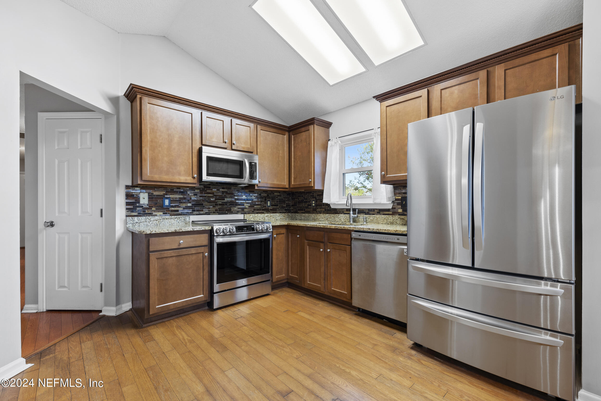 543 Ashcroft Landing Drive Jacksonville, FL 32225 - Photo 7 of 33 Kitchen