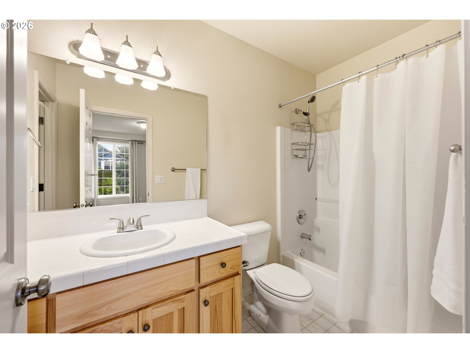16210 Southwest Bray Lane Tigard, OR 97224 - Photo 23 of 47