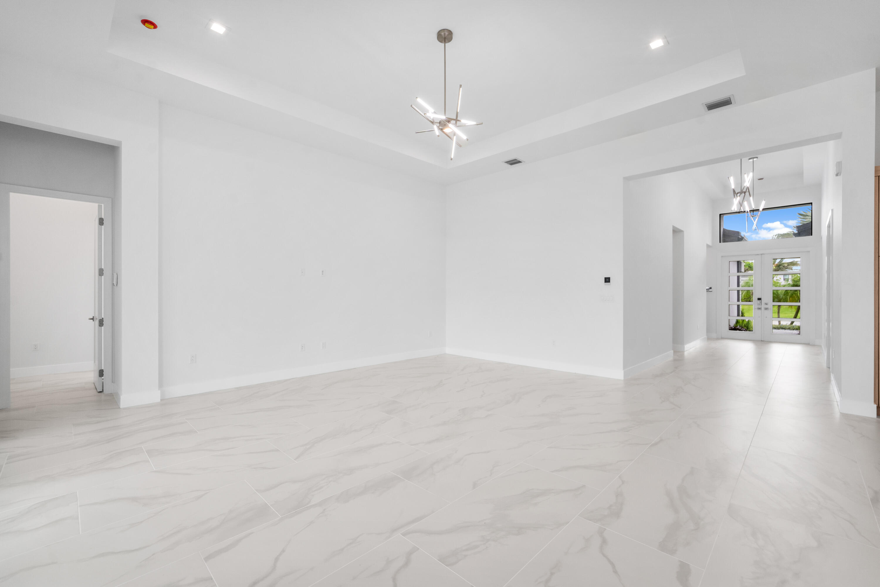 20262 Rosewood Gdn Way Boca Raton, FL 33434 - Photo 7 of 54 A7_01328