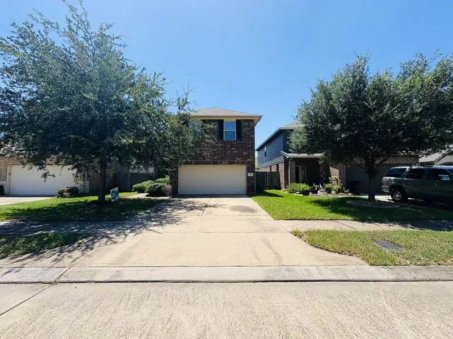 $2,000 | 13826 Bonner Bluff Lane, Houston, TX 77047