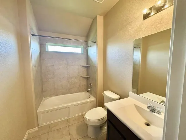 $2,000 | 13826 Bonner Bluff Lane, Houston, TX 77047