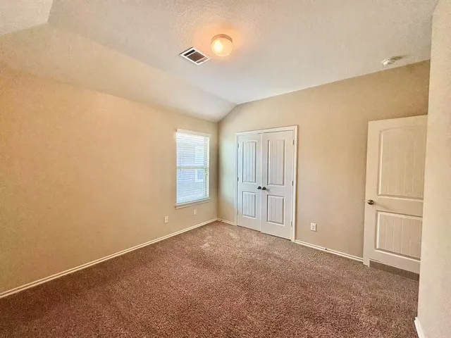 $2,000 | 13826 Bonner Bluff Lane, Houston, TX 77047