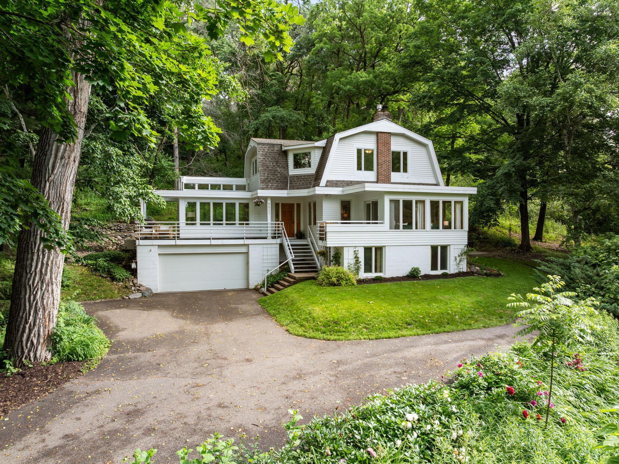 5521 Highland Road Minnetonka, MN 55345 - Photo 2 of 83 Gallery Image 2