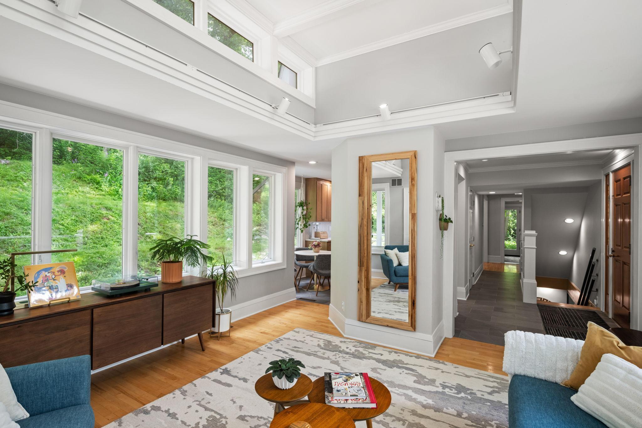 5521 Highland Road Minnetonka, MN 55345 - Photo 21 of 83 Gallery Image 21