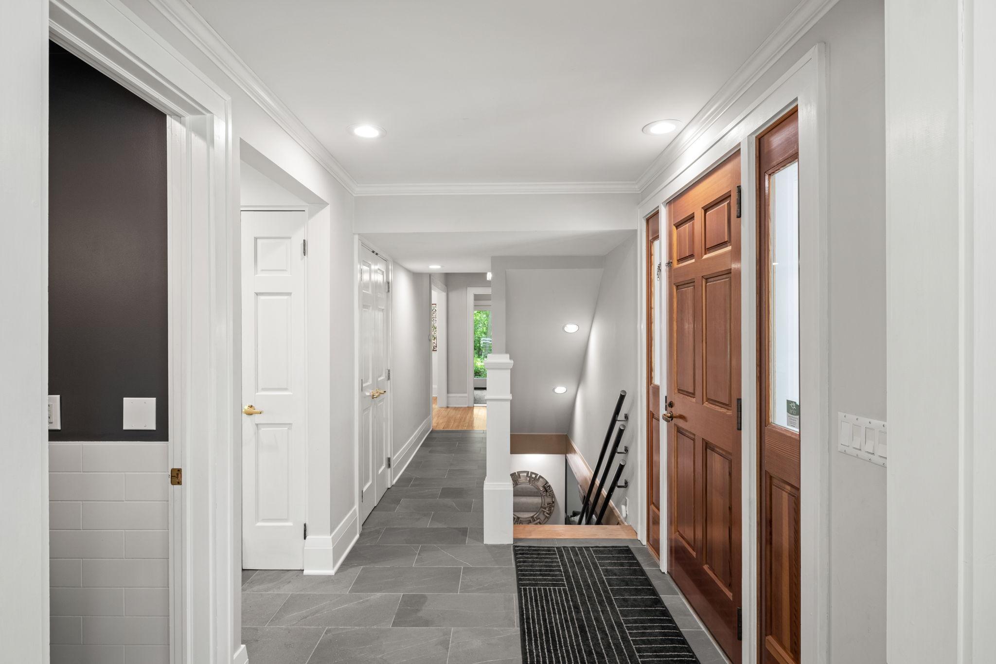 5521 Highland Road Minnetonka, MN 55345 - Photo 61 of 83 Gallery Image 61