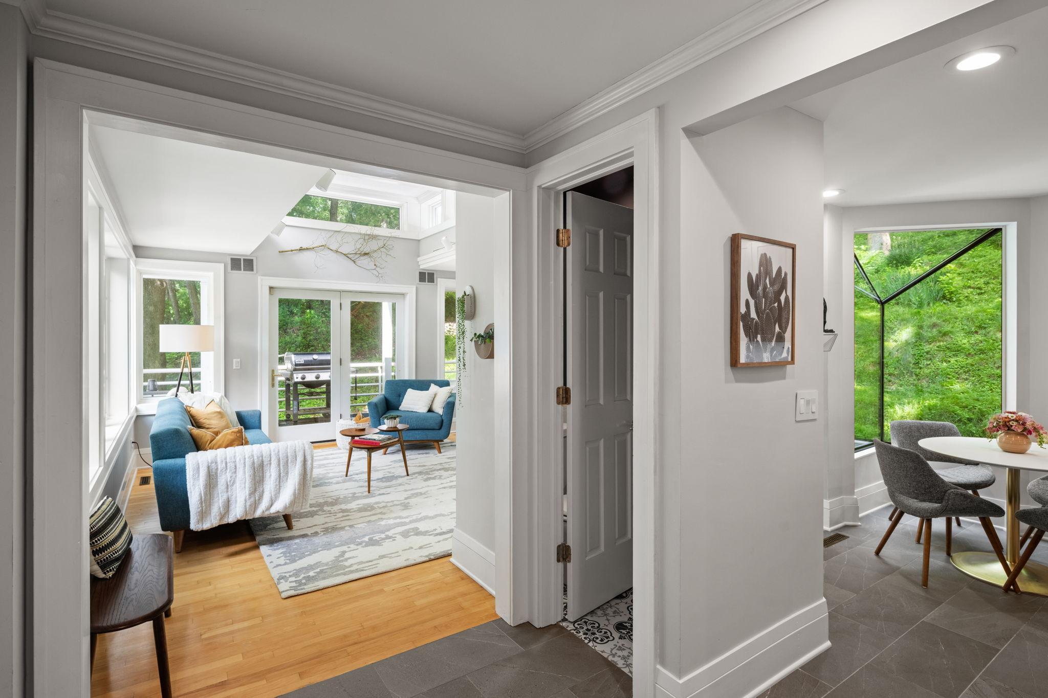 5521 Highland Road Minnetonka, MN 55345 - Photo 10 of 83 Gallery Image 10