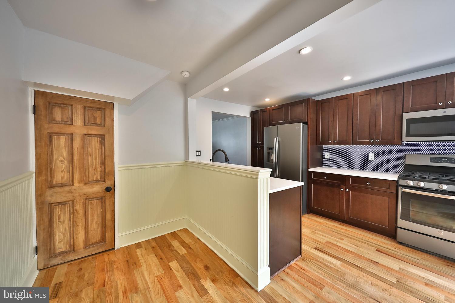 4542 Fernhill Road Philadelphia, PA 19144 - Photo 8 of 25 Gallery Image 8