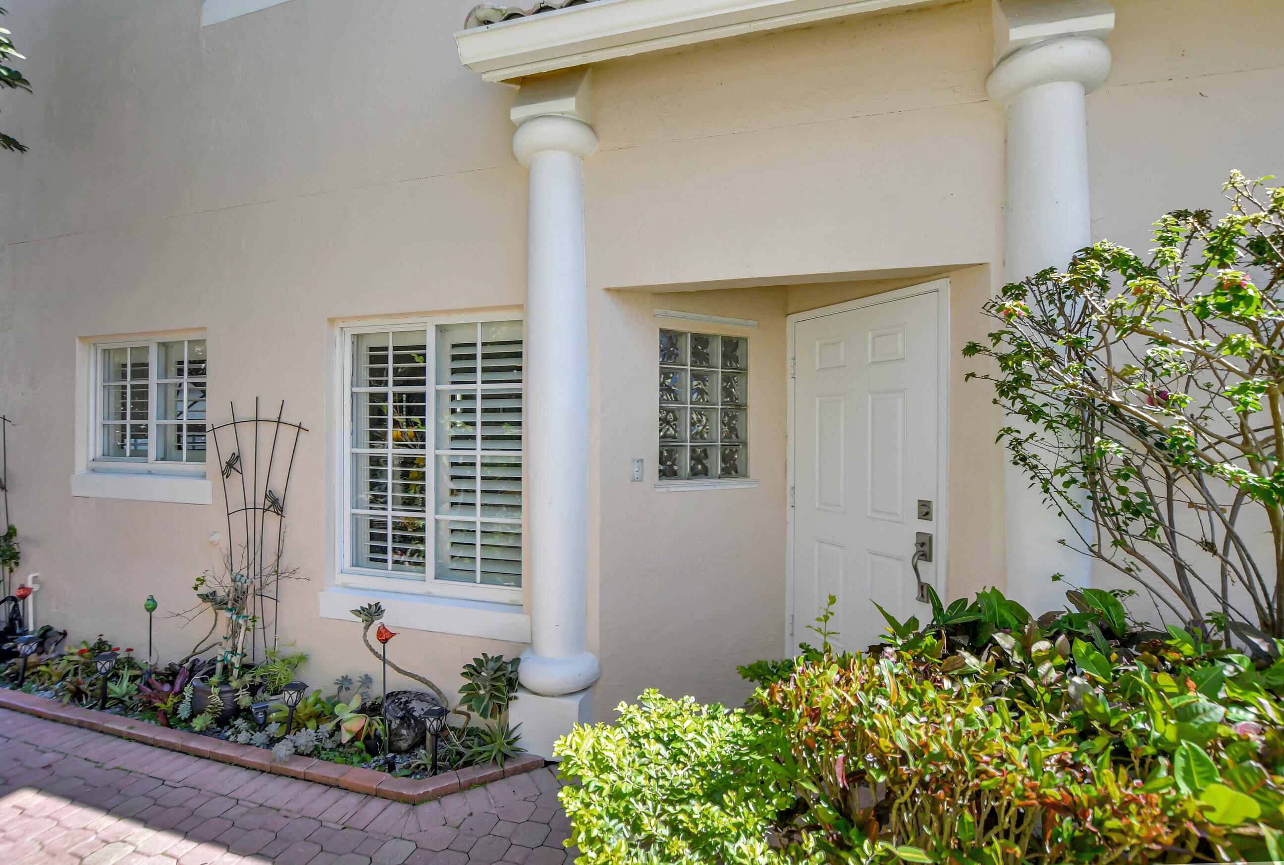 7351 Panache Way Boca Raton, FL 33433 - Photo 5 of 56 Front door