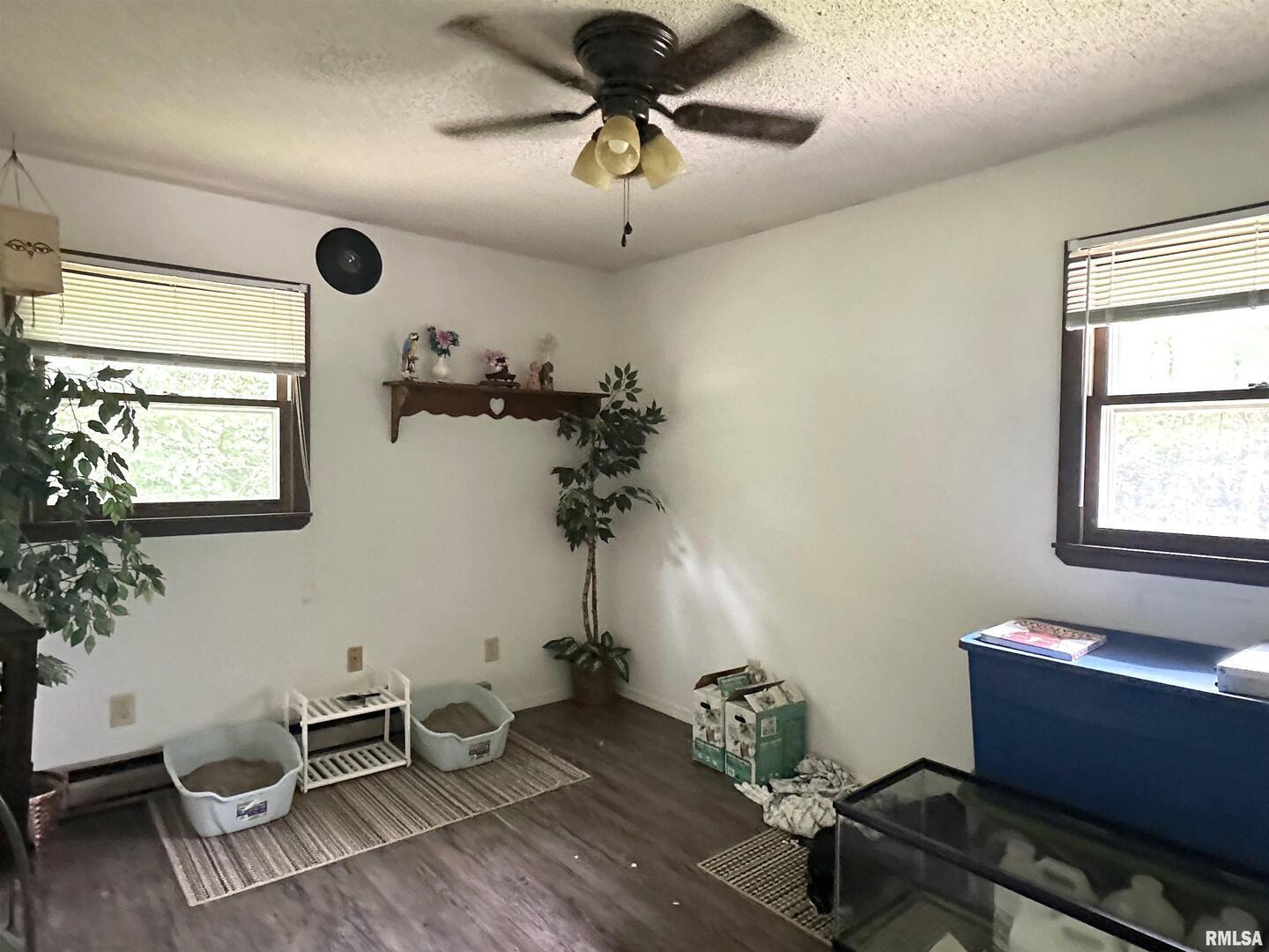 1034 Cedar Creek Road Makanda, IL 62958 - Photo 12 of 13 a living room with furniture and a window