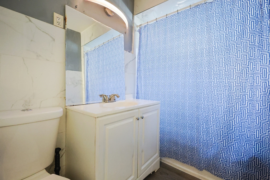 114 Sylvan Street Springfield, MA 01108 - Photo 11 of 18