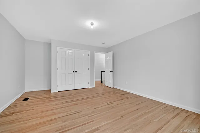 $900,000 | 33 Crystal Farm Road, Warwick, NY 10990