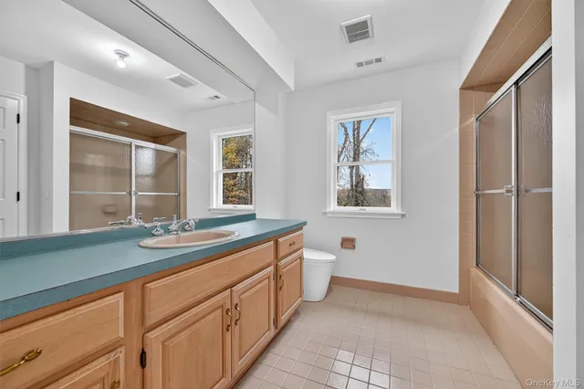 $900,000 | 33 Crystal Farm Road, Warwick, NY 10990