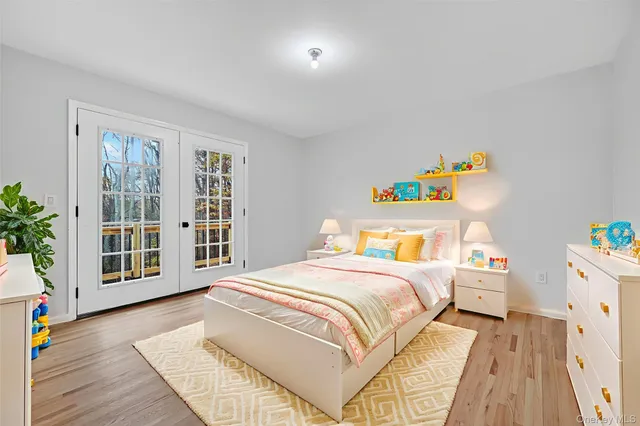 $900,000 | 33 Crystal Farm Road, Warwick, NY 10990