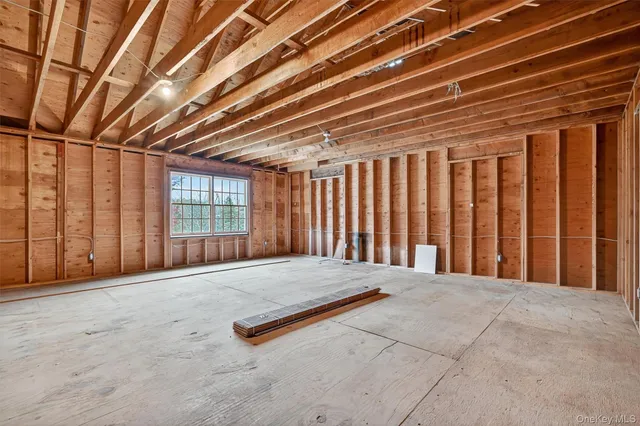 $900,000 | 33 Crystal Farm Road, Warwick, NY 10990