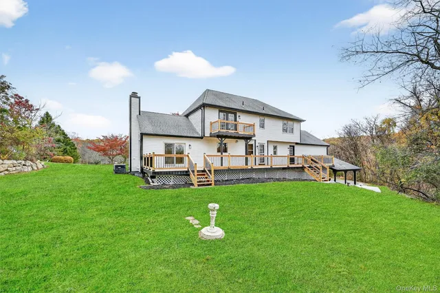 $900,000 | 33 Crystal Farm Road, Warwick, NY 10990