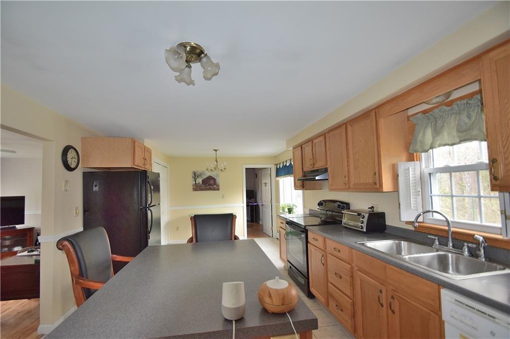 152 Jenkins Road Saco, ME 04072 - Photo 7 of 25 Photo