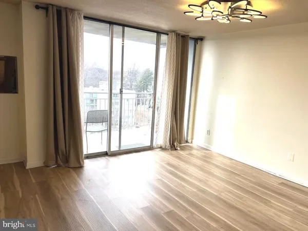 $125,000 | 1836 Metzerott Road, Unit 916, Adelphi, MD 20783