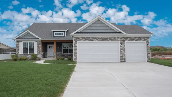 $564,990 | 26420 West Bluebell Court, Channahon, IL 60410