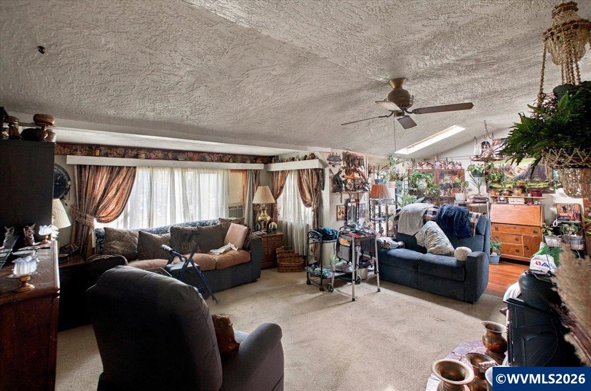 28440 Liberty Road Sweet Home, OR 97386 - Photo 5 of 46 Gallery Image 5