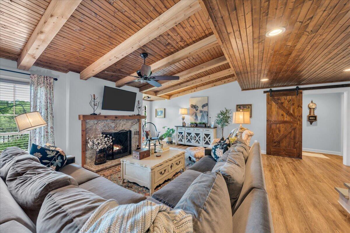7463 Valley View Highway Whitwell, TN 37397 - Photo 12 of 81 12-BOX01592