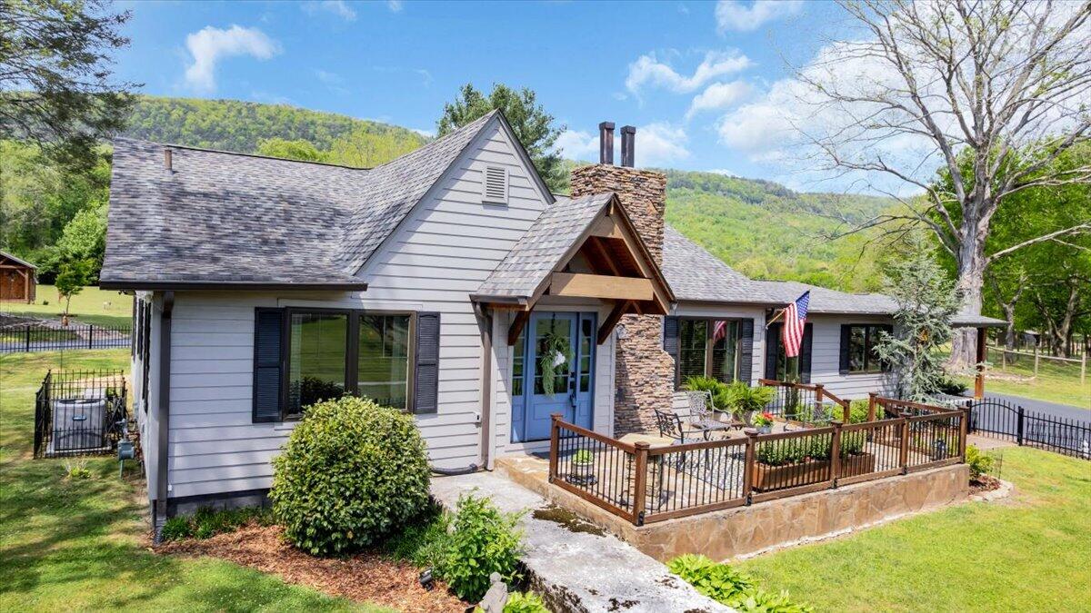 7463 Valley View Highway Whitwell, TN 37397 - Photo 4 of 81 04-DJI_0206