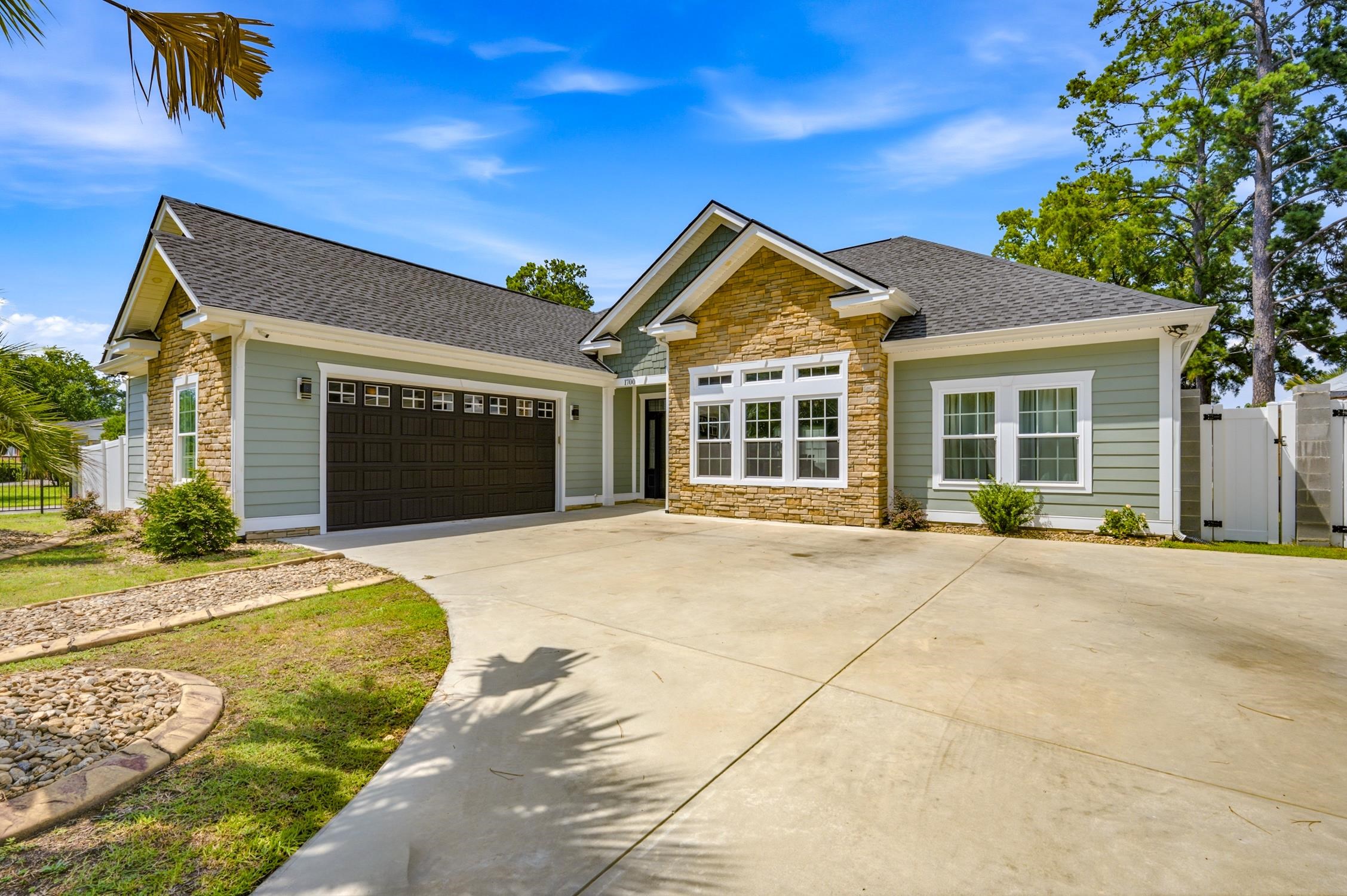 1700 Horry Street Conway, SC 29527 - Photo 1 of 35