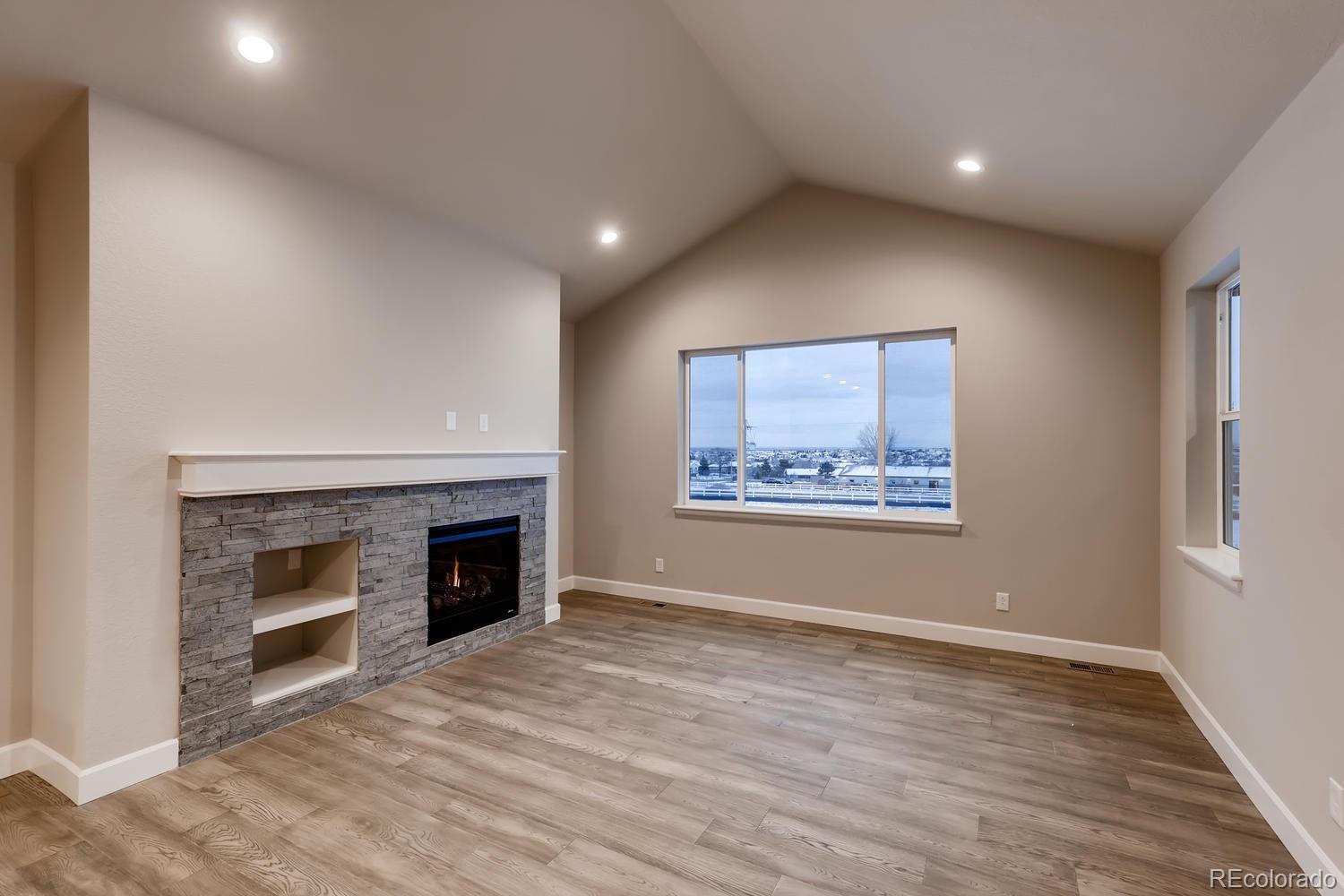 572 Buckskin Road Berthoud, CO 80513 - Photo 2 of 19 Gallery Image 2