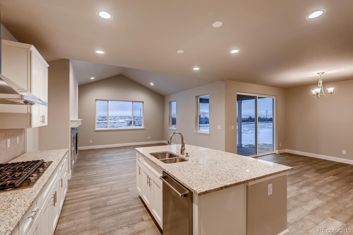 572 Buckskin Road Berthoud, CO 80513 - Photo 4 of 19 Gallery Image 4