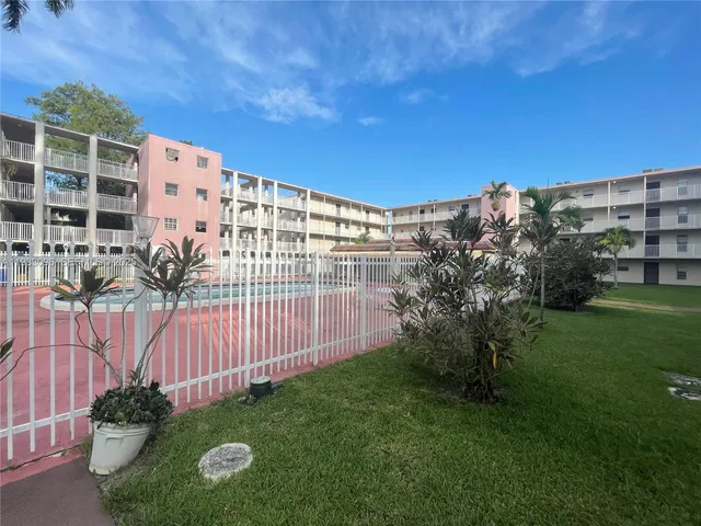 $125,000 | 2800 Northwest 56th Avenue, Unit F201, Lauderhill, FL 33313