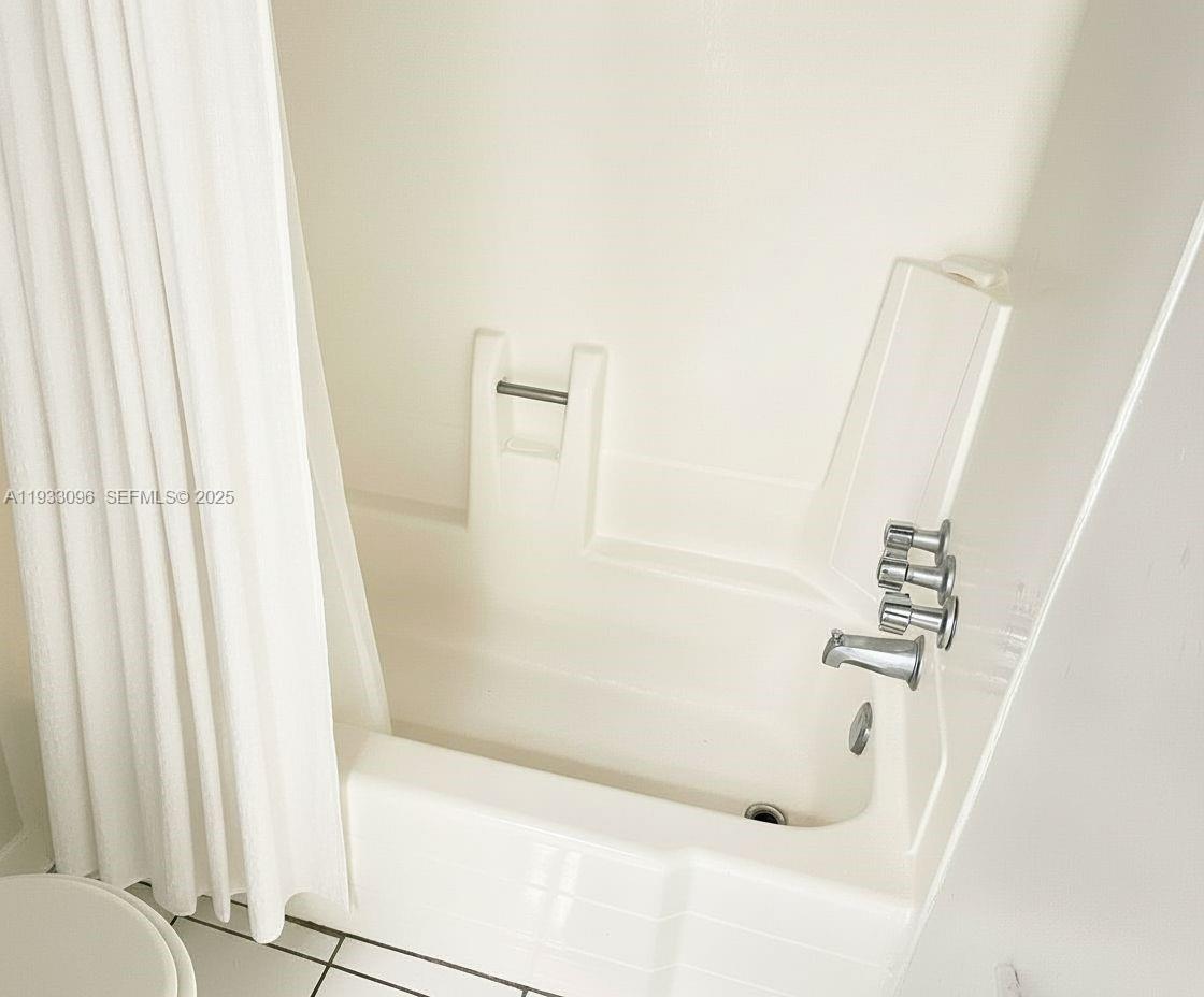 2800 Northwest 56th Avenue, Unit F201 Lauderhill, FL 33313 - Photo 8 of 20