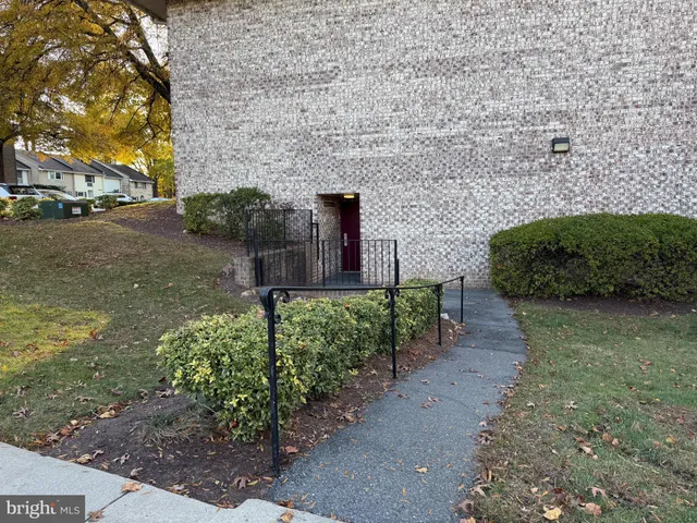 $96,500 | 3301 South Leisure World Boulevard, Unit 991H, Silver Spring, MD 20906